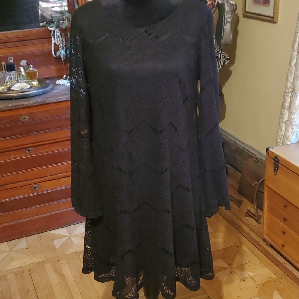 Black lace dress